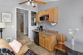 Inn At Haystack Rock