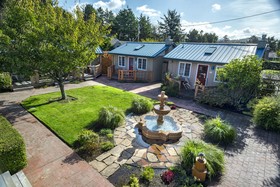 Inn At Haystack Rock
