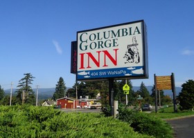 Columbia Gorge Inn