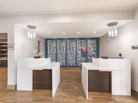 La Quinta Inn & Suites by Wyndham Central Point - Medford