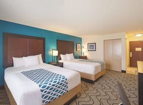 La Quinta Inn & Suites by Wyndham Central Point - Medford