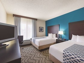La Quinta Inn & Suites by Wyndham Central Point - Medford
