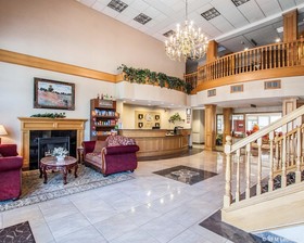 Comfort Suites