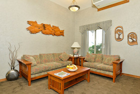 Best Western Holiday Hotel