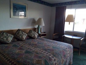 Captain John's Motel