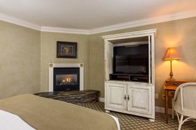 Village Green Resort