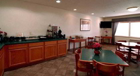 Best Western Dallas Inn & Suites