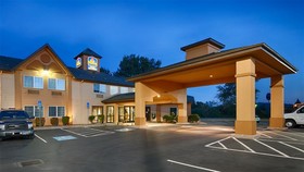 Best Western Dallas Inn & Suites