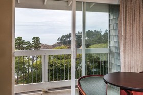 Travelodge by Wyndham Depoe Bay