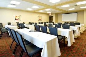 Holiday Inn Express Hotel & Suites Eugene Downtown University