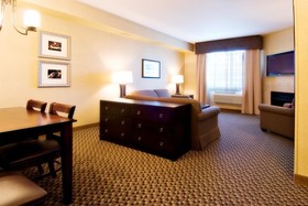 Holiday Inn Express Hotel & Suites Eugene Downtown University