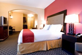 Holiday Inn Express Hotel & Suites Eugene Downtown University