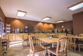 La Quinta Inn & Suites by Wyndham Eugene
