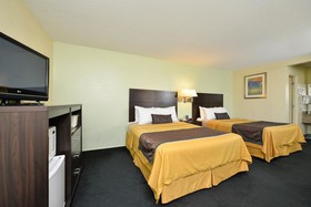 University Inn & Suites