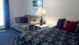 McKenzie River Mountain Resort