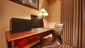 Best Western University Inn & Suites