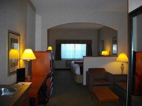 Best Western University Inn & Suites