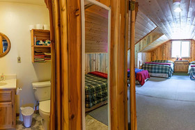 Sun Mountain Ranch BunkHouse