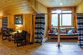 Sun Mountain Ranch BunkHouse