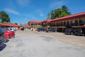 Budget Inn Gladstone By OYO - Portland/Clackamas