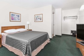 Travelodge by Wyndham Grants Pass