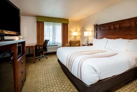 La Quinta Inn & Suites by Wyndham Grants Pass