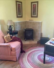 Romantic Rogue River Cottage