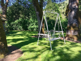 Romantic Rogue River Cottage