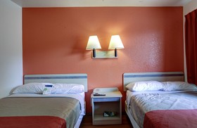 Motel 6 Grants Pass