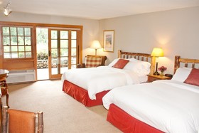 The Lodge at Riverside