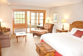 The Lodge at Riverside