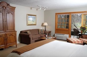 The Lodge at Riverside