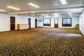 Motel 6 Gresham City Center