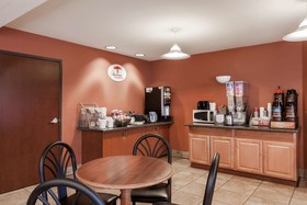 Super 8 by Wyndham Gresham/Portland Area OR