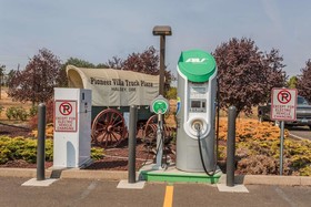 Travelodge by Wyndham Pioneer Villa