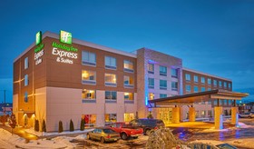Holiday Inn Express & Suites Hermiston Downtown