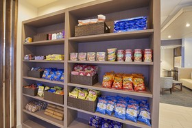 Holiday Inn Express & Suites Hermiston Downtown