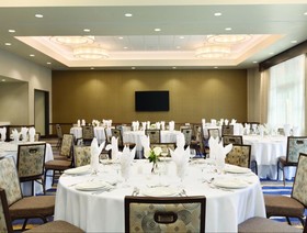 Embassy Suites by Hilton Portland Hillsboro, Oregon