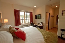 Columbia Cliff Villas Hood River