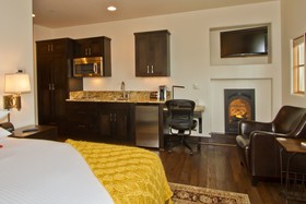 Columbia Cliff Villas Hood River