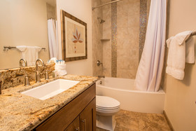 Columbia Cliff Villas Hood River