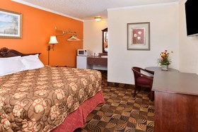 Americas Best Value Inn & Suites- Klamath Falls