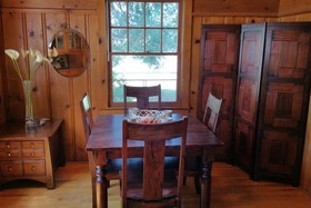 Historic Smarthouse Charming Comfy King