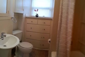 Lovely Craftsman Smarthouse King & Queen