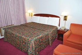 Majestic Inn and Suites