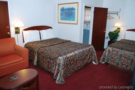 Majestic Inn and Suites