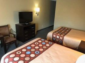 Super 8 by Wyndham LaGrande