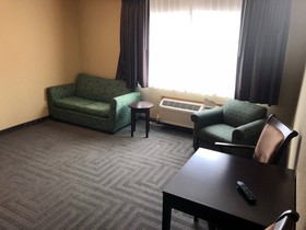 Super 8 by Wyndham LaGrande