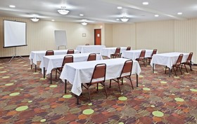 Holiday Inn Express Portland South - Lake Oswego