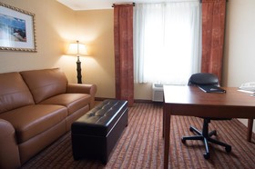 Best Western Lake Oswego/Portland Hotel & Suites
